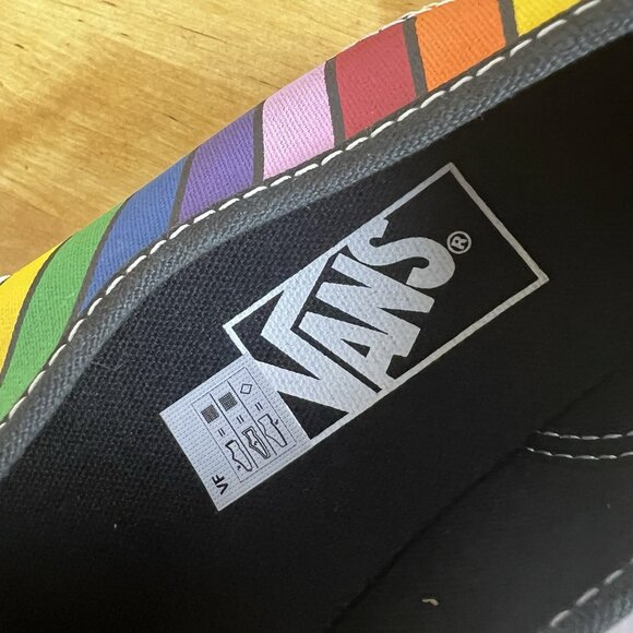 Vans Old Skool Refract Rainbow Womens Size 7.5 Athletic Skate‎ Shoes Sneakers - Picture 9 of 10